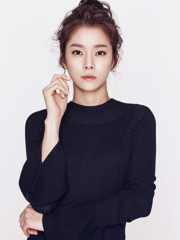 Những bóng hồng bước qua cuộc đời Hyun Bin: Nhan sắc tới tài sản chênh lệch quá lớn, diễn viên vô danh lại viên mãn nhất-37