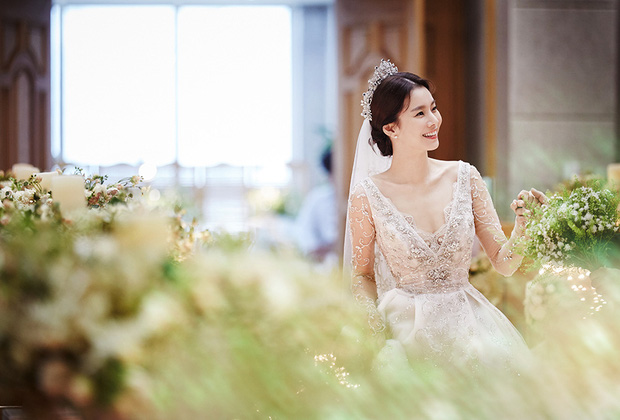 Những bóng hồng bước qua cuộc đời Hyun Bin: Nhan sắc tới tài sản chênh lệch quá lớn, diễn viên vô danh lại viên mãn nhất-38