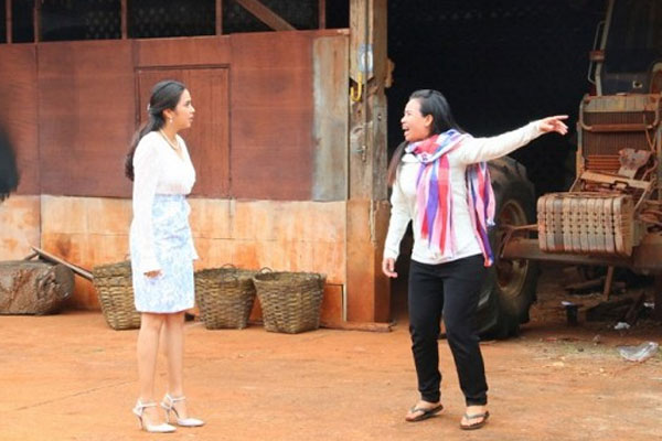 Bắt quả tang chồng đang tình tứ với bồ nhí trong nhà mình, tôi tung chiêu cao tay khiến cả hai run cầm cập trong phòng ngủ-3