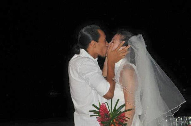 Phạm Anh Khoa và bà xã kỉ niệm 12 năm ngày cưới, mối tình Hà Tăng se duyên vẫn bên nhau hạnh phúc sau nhiều sóng gió-1