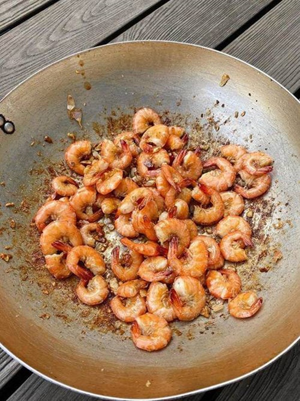 Cần gì cao sang, mâm cơm quê cũng làm nàng dâu triệu đô Tăng Thanh Hà thoả lòng-1