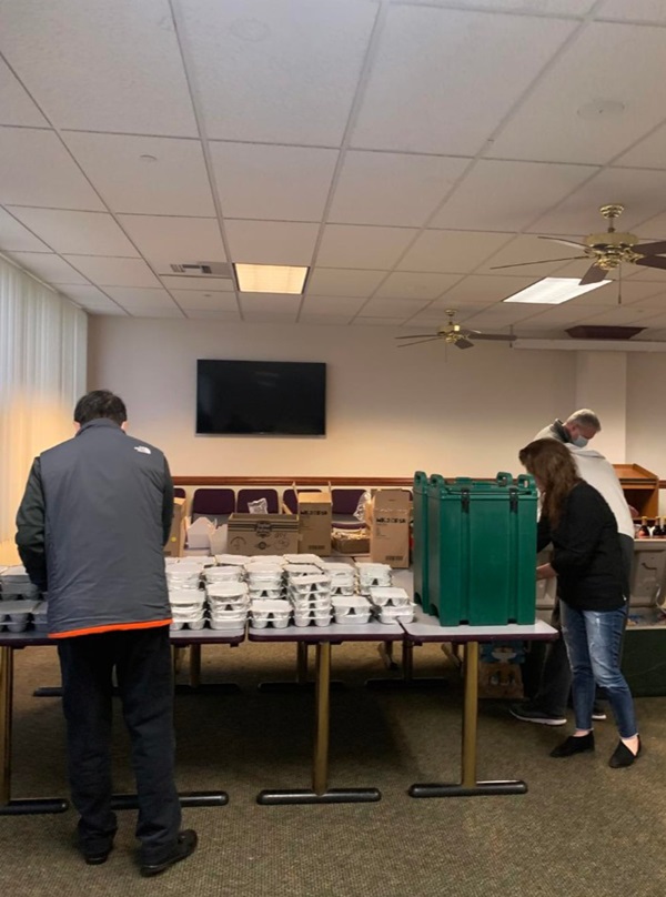 Nhật ký 14 ngày cách ly đơn độc của cô gái Mỹ gốc Hoa: Ngày Valentine đặc biệt nhất-10