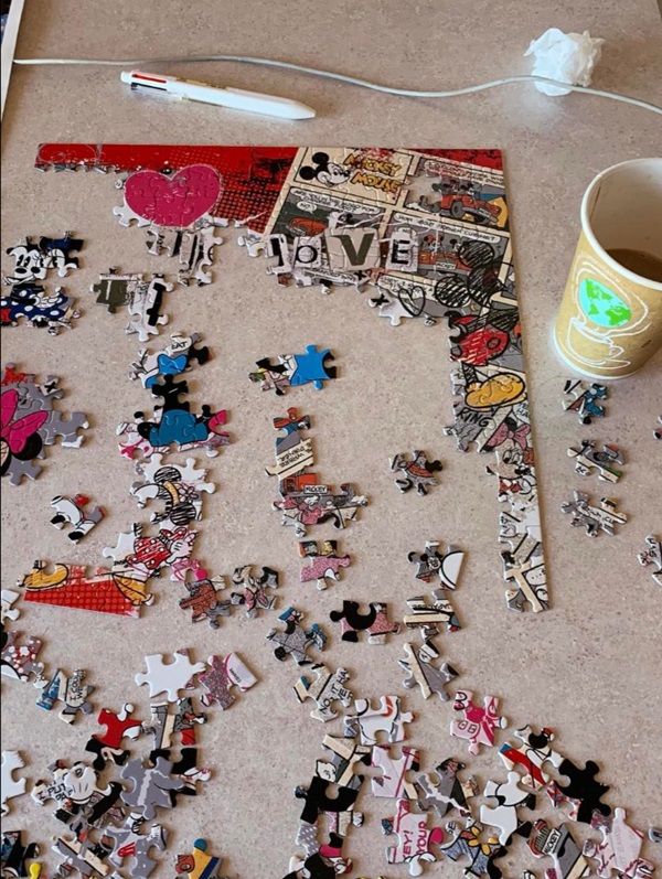 Nhật ký 14 ngày cách ly đơn độc của cô gái Mỹ gốc Hoa: Ngày Valentine đặc biệt nhất-14