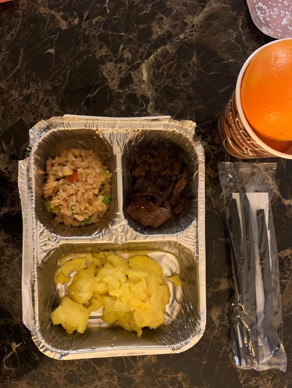 Nhật ký 14 ngày cách ly đơn độc của cô gái Mỹ gốc Hoa: Ngày Valentine đặc biệt nhất-9