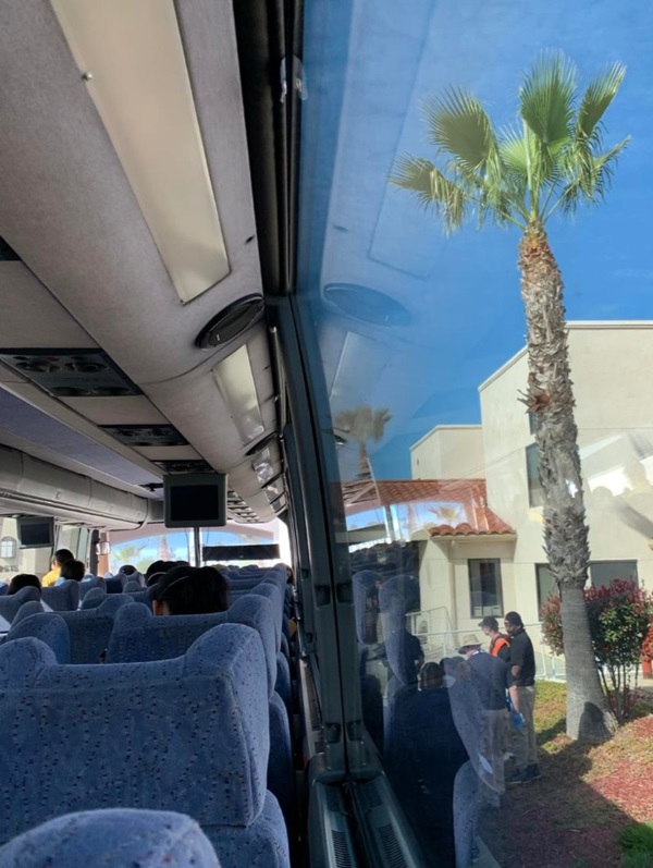 Nhật ký 14 ngày cách ly đơn độc của cô gái Mỹ gốc Hoa: Ngày Valentine đặc biệt nhất-17