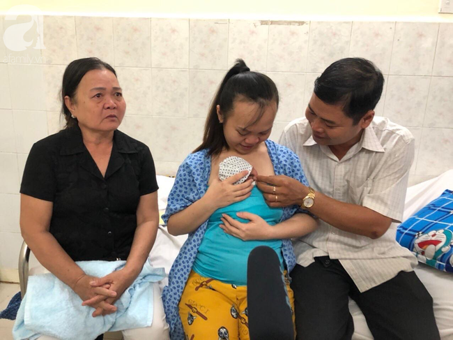 Giọt nước mắt của người mẹ khi bé Sumo sinh cực non, chỉ có 10% cơ hội sống được về nhà sau 3 tháng chống chọi tử thần-4