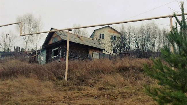 Kết cục thê thảm của ác mẫu giam cầm các con suốt 10 năm để tuyệt giao bên ngoài với lý do bảo vệ con khỏi thế giới tàn khốc-1