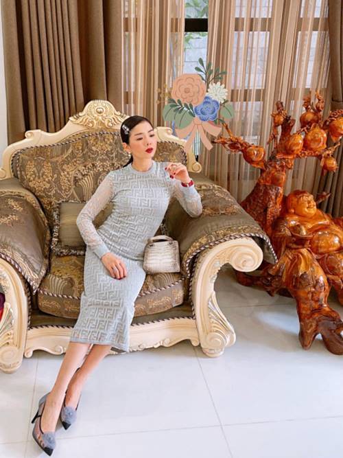 Cận cảnh biệt thự cổ điển sang trọng của Lệ Quyên-3