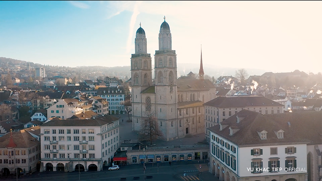 Vũ Khắc Tiệp tiết lộ chi cả tỷ đồng để đến Thuỵ Sĩ check in tại các địa điểm hot trong Crash Landing On You, và sản phẩm thì vô cùng mãn nhãn-4