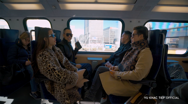 Vũ Khắc Tiệp tiết lộ chi cả tỷ đồng để đến Thuỵ Sĩ check in tại các địa điểm hot trong Crash Landing On You, và sản phẩm thì vô cùng mãn nhãn-8