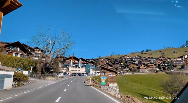 Vũ Khắc Tiệp tiết lộ chi cả tỷ đồng để đến Thuỵ Sĩ check in tại các địa điểm hot trong Crash Landing On You, và sản phẩm thì vô cùng mãn nhãn-14