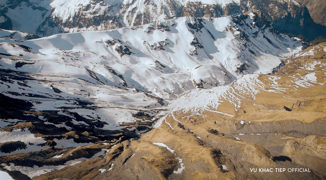 Vũ Khắc Tiệp tiết lộ chi cả tỷ đồng để đến Thuỵ Sĩ check in tại các địa điểm hot trong Crash Landing On You, và sản phẩm thì vô cùng mãn nhãn-16