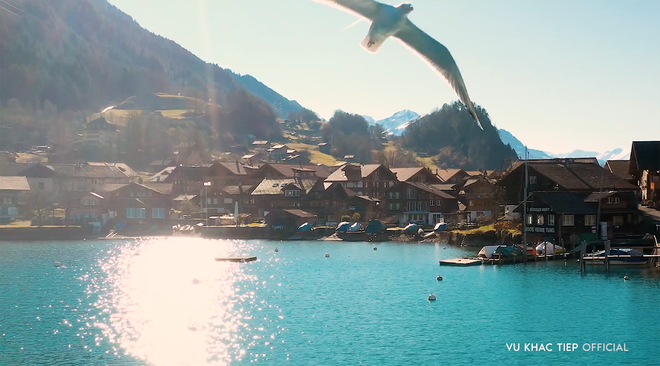 Vũ Khắc Tiệp tiết lộ chi cả tỷ đồng để đến Thuỵ Sĩ check in tại các địa điểm hot trong Crash Landing On You, và sản phẩm thì vô cùng mãn nhãn-17