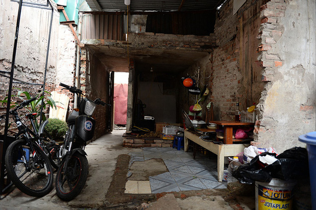 Sau hơn 1 năm xảy ra vụ cháy nhà trọ ông Hiệp khùng, đôi vợ chồng sát vách có nguy cơ hầu toà-4