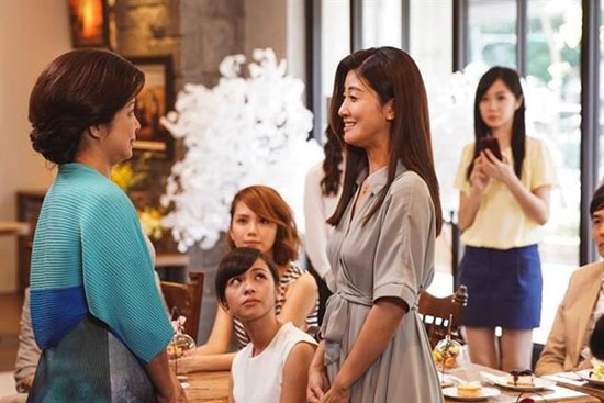 Ấm ức vì mẹ chồng mời tình cũ của con trai tới nhà ăn cơm, nàng dâu định bỏ về ngoại nhưng lúc sau cô lại 