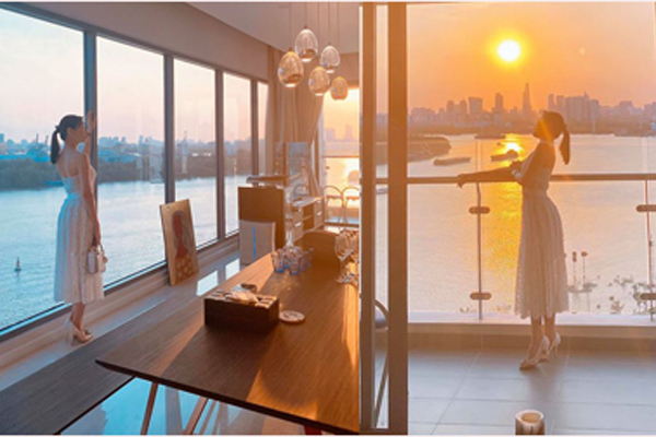 Lệ Quyên tự tin tung loạt ảnh chụp bằng camera thường: U40 mà diện áo tắm khoe body nóng bỏng, ba vòng đâu ra đấy-6