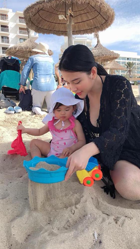 Cuộc sống kín tiếng của Mai Hồ sau 2 năm lấy chồng Việt kiều kém 4 tuổi-8