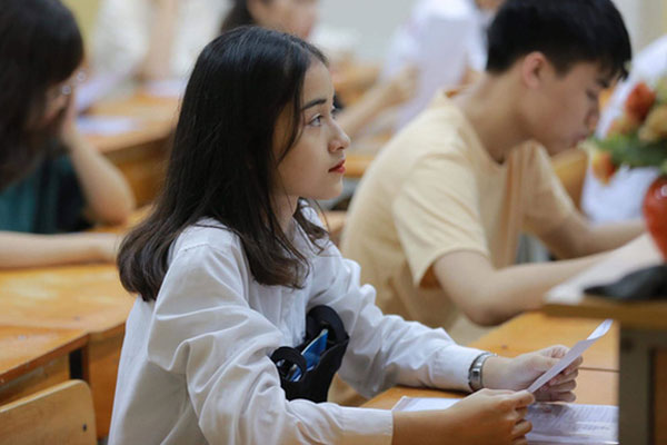 Vĩnh Phúc cho học sinh THPT trở lại trường từ ngày 2/3-2