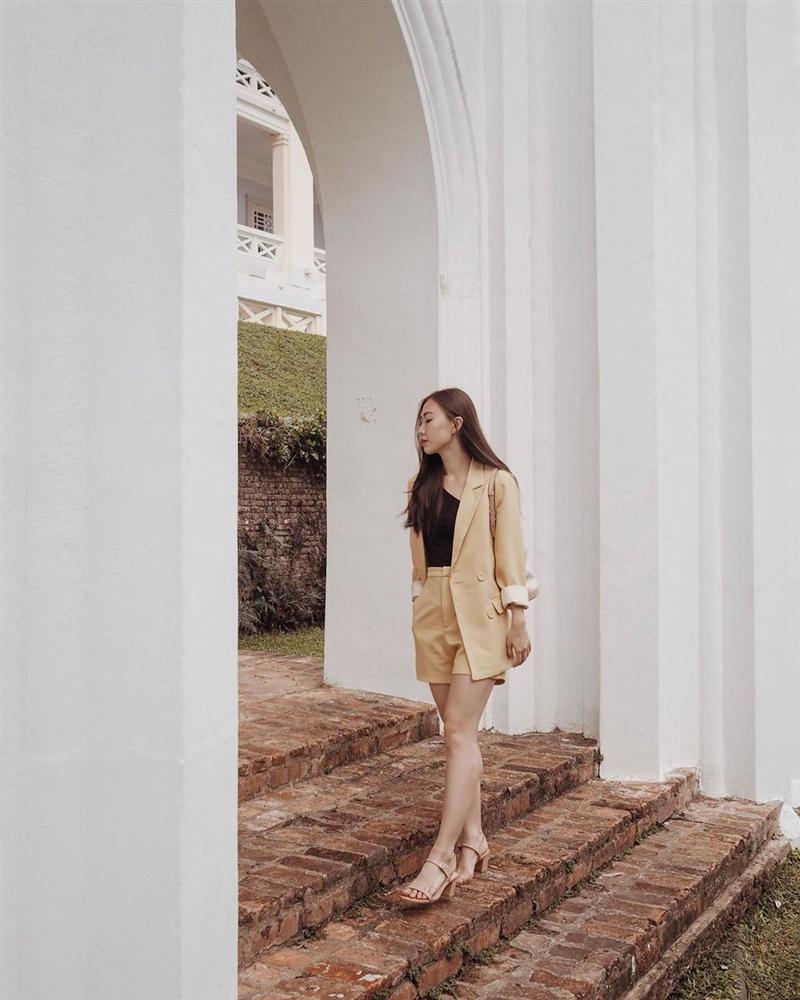 10 set đồ vừa xinh lại tôn dáng từ những nàng sành mặc: Xem xong là múc ngay được một set diện đi chơi cuối tuần-7