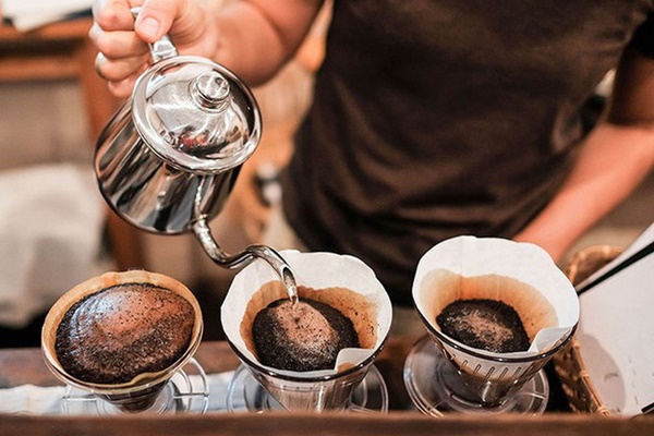 Trà sữa là một trong 2 thực phẩm dễ khiến mạch máu bị tắc nghẽn, gây nhồi máu não-4