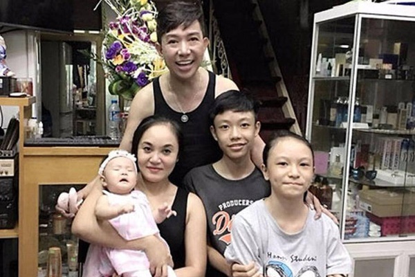 Long Nhật bật khóc: Tôi phải bế con trai vào bệnh viện lấy máu để xét nghiệm ADN!-6