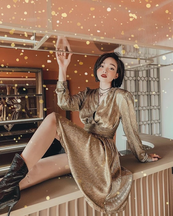 Những hot mom đình đám vẫn giữ được khuôn mặt tươi trẻ và sắc vóc vạn người mê dù đẻ liên hồi không kịp thở-12