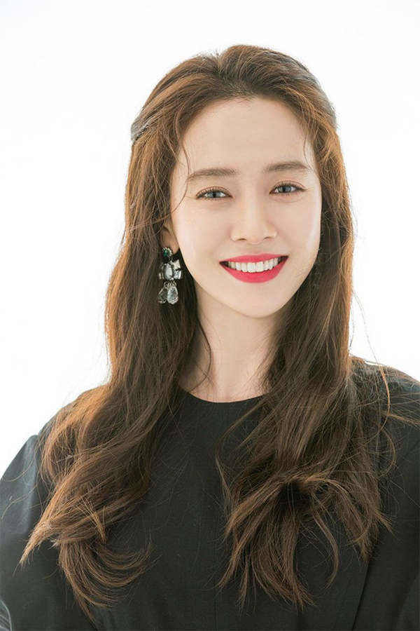 Mỹ nhân showbiz liều mạng làm đẹp: Từ Hy Viên uống thuốc chống đông máu, Song Ji Hyo thay máu để trở nên tươi trẻ-11