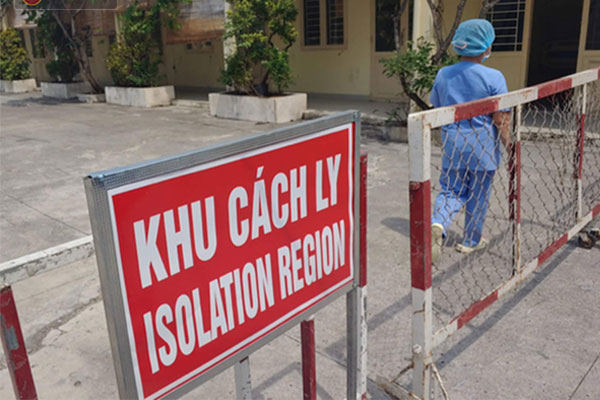 NÓNG: Nữ ca sĩ Chungha phải tự cách ly sau khi hai nhân viên của cô chính thức được xác nhận nhiễm Covid-19-3