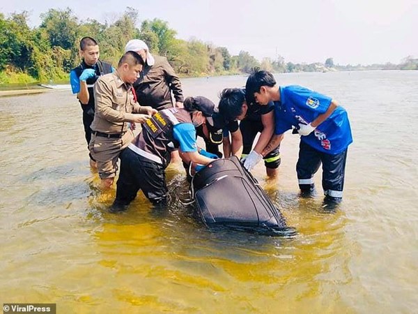 Đi du lịch Thái Lan, cặp vợ chồng bị giết hại bí ẩn, chồng bị nhét xác vào vali trôi sông, vợ biến mất không dấu vết-1