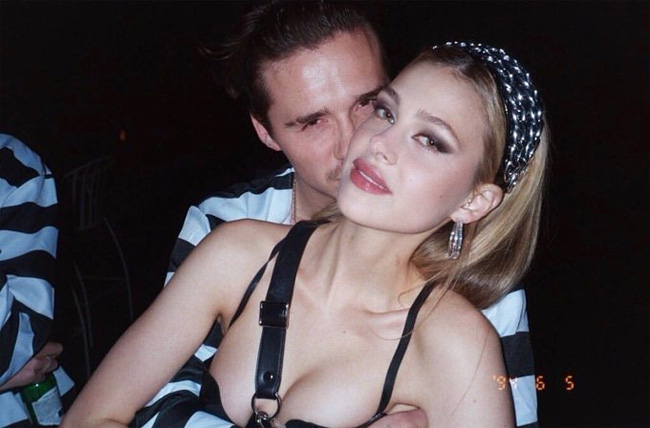 Giữa tin đồn sắp đính hôn, cậu cả nhà Beckham đăng ảnh cực tình tứ bên bạn gái, thổ lộ một câu khiến cô gái nào cũng phải tan chảy-4