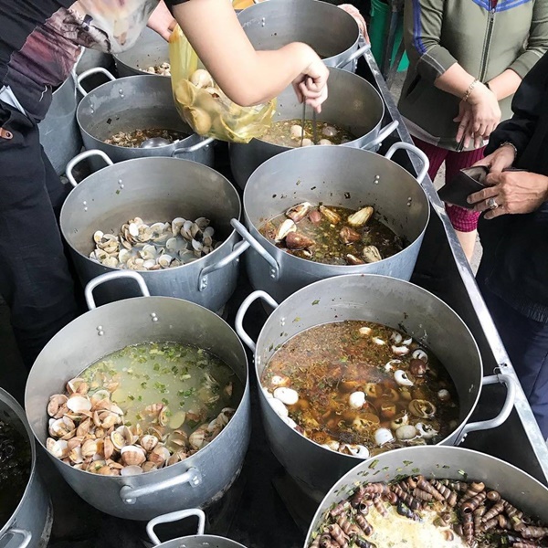 8 địa chỉ ăn uống nổi tiếng ngon giá lại bình dân ở Quy Nhơn-10