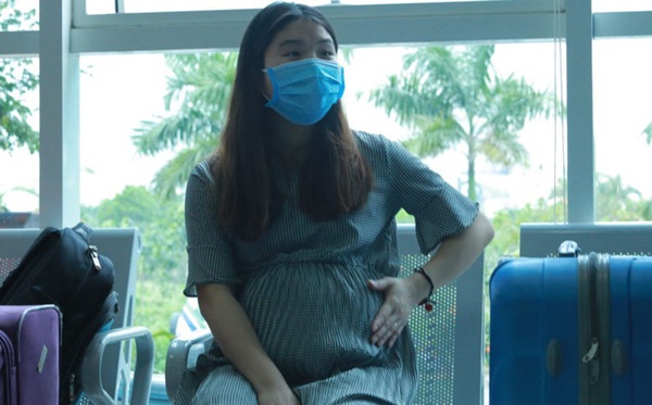 Niềm hạnh phúc trong ngày xuất viện của thai phụ 39 tuần trở về từ Vũ Hán-1