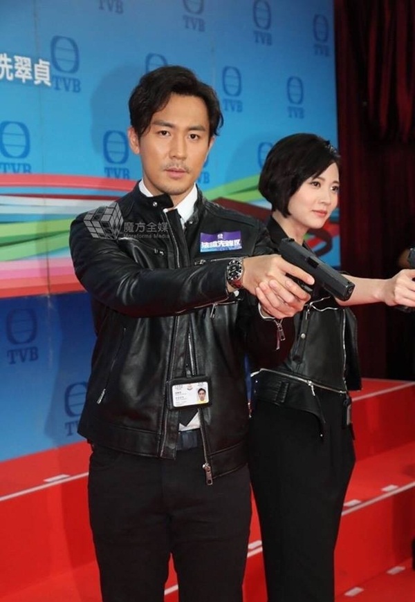 Bằng chứng thép 4 trên TVB: Hoa hậu Hồng Kông bị chê đơ, Xa Thi Mạn - Mông Gia Tuệ làm cảnh sát đẹp nức nở-2