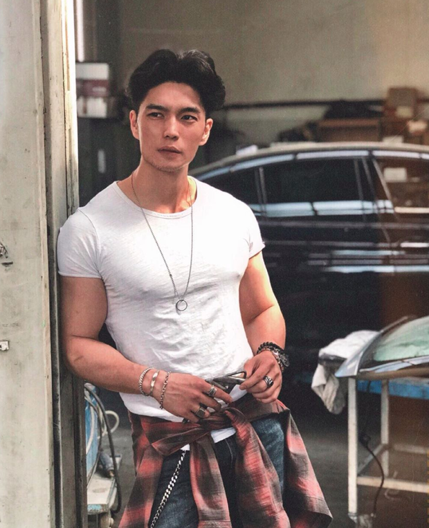 Soi chi tiết hé lộ bạn trai giấu mặt Hương Giang vừa công khai: Hình như chính là Huy Trần Người ấy là ai?-6