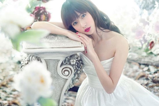 Sau chuyến trăng mật tan hoang, chúng tôi về lại mặt mà nhìn món quà khủng bố mẹ chồng tặng thông gia trong két sắt, tôi choáng đến đờ đẫn cả người