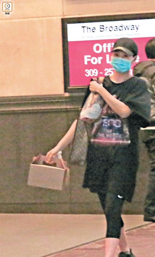 Thị hậu TVB thất nghiệp, phải đi làm shipper ở tuổi 39?-2