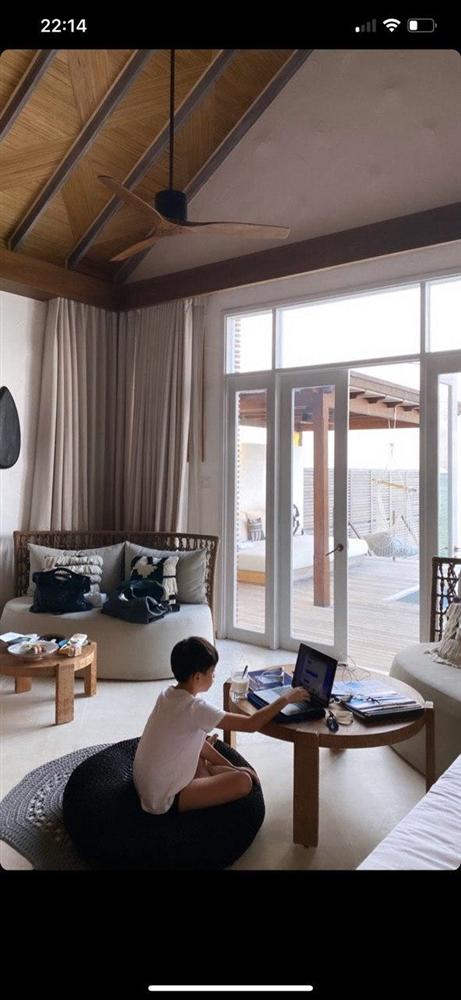 Đi du lịch tận Maldives vẫn không quên nhiệm vụ học hành, Subeo được mọi người khen ngợi hết lời vì hành động tự giác mỗi sáng-2