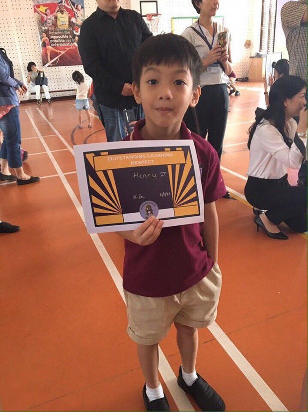 Đi du lịch tận Maldives vẫn không quên nhiệm vụ học hành, Subeo được mọi người khen ngợi hết lời vì hành động tự giác mỗi sáng-3