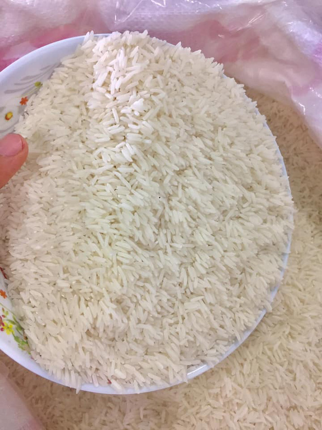 Bà nội trợ Hà Nội tiết lộ 5 mẹo chọn gạo quê mới, thơm dẻo mà không thể nhầm lẫn với gạo chứa hóa chất-1
