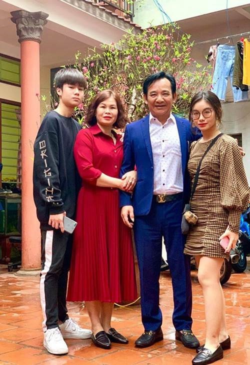 Quang Tèo: Từ nghệ sĩ nghèo 13 năm hiếm muộn đến nhà 7 tỷ, chốn về hưu đẹp rụng rời-1