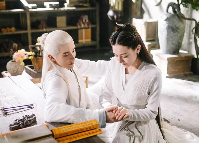 Tam sinh tam thế Chẩm thượng thư: Cao Vỹ Quang tiếc nuối cảnh yêu 18+ với Địch Lệ Nhiệt Ba bị cắt bỏ-2