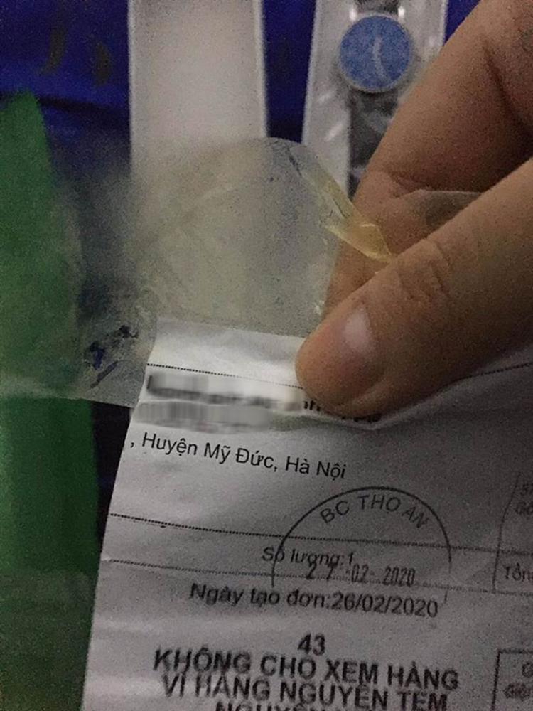 Đặt mua đồng hồ thông minh trên mạng, cô gái bức xúc nhận về đồng hồ khác hoàn toàn hàng đã đặt, phản hồi của chủ shop online càng gây ức chế-3