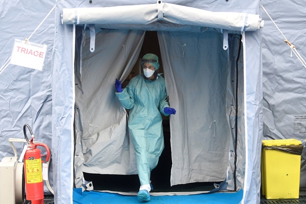 Ca nhiễm virus tại Hàn vượt 5.300, ca tử vong tại Iran, Italy tăng vọt-3