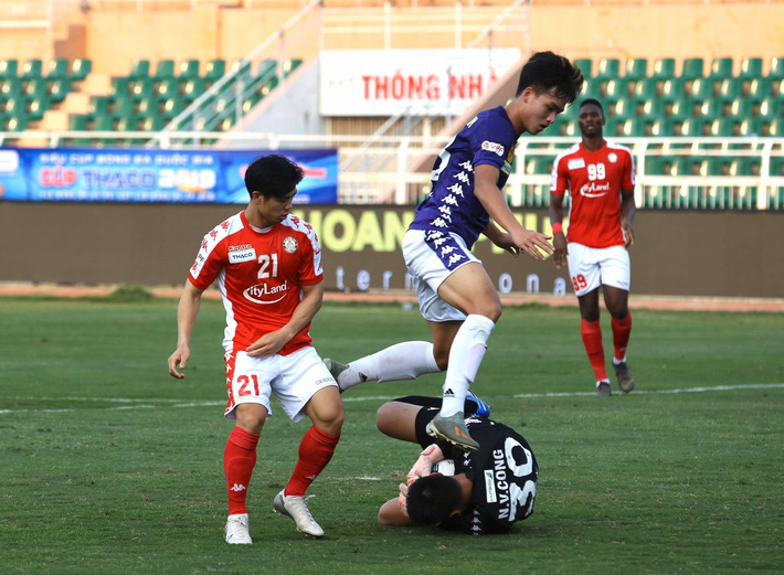 Chuyên gia Vũ Mạnh Hải: HAGL có đá V.League nghiêm túc đâu, có thể lại đua trụ hạng thôi-2