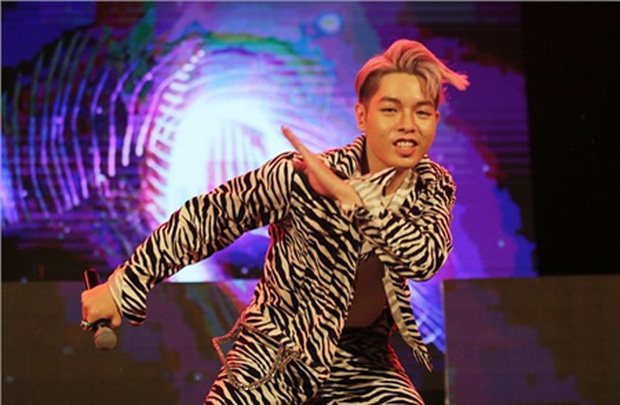 Nhìn lại hành trình vịt hoá thiên nga và thành công kéo theo của Đức Phúc mới thấy: Chỉ cần nỗ lực, không gì là không thể!-6