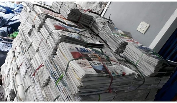 Chẳng cần tốn kém mua lồng sấy, tận dụng mấy món dưới đây là quần áo, giày dép ắt khô ngay-1