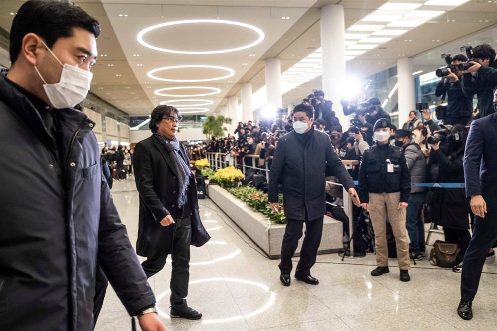 Tại Hàn Quốc, họ coi người sống ở tầng hầm như lũ lợn-2