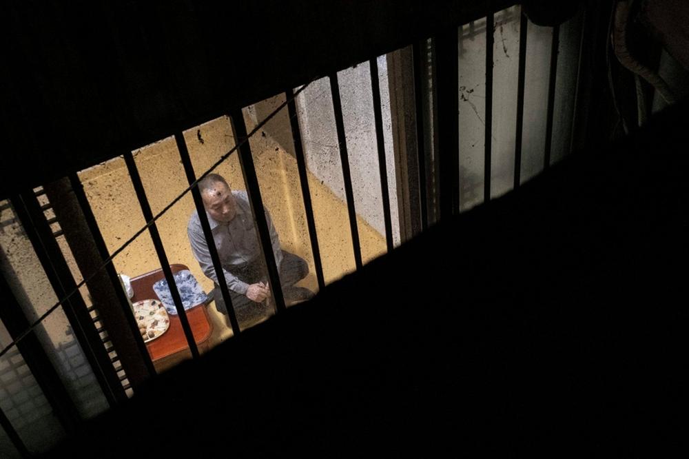 Tại Hàn Quốc, họ coi người sống ở tầng hầm như lũ lợn-5