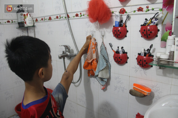 Cậu bé không tay vẽ cuộc đời bằng đôi chân kỳ diệu và câu hỏi thắt lòng: Bao giờ tay con sẽ mọc hả mẹ?”-9