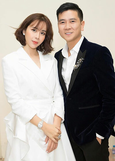 Sau scandal ly hôn, Lưu Hương Giang hạnh phúc khoe được Hồ Hoài Anh tặng chiếc nhẫn siêu bự kèm bức thư viết tay vô cùng ngọt ngào-2